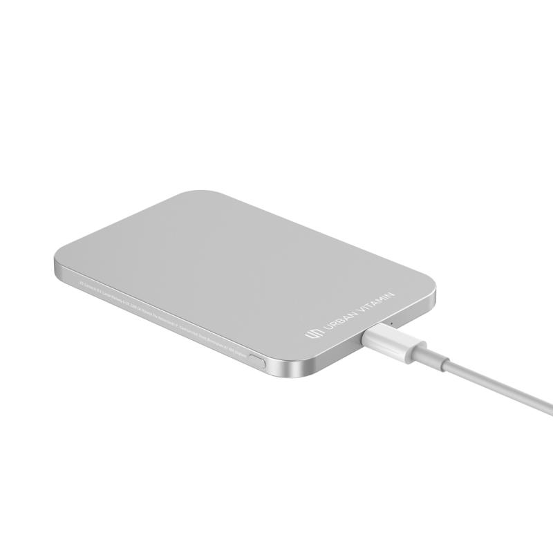 Powerbanka 3000mAh Urban Vitamin Burbank z RCS alu a plastu strieborná 10