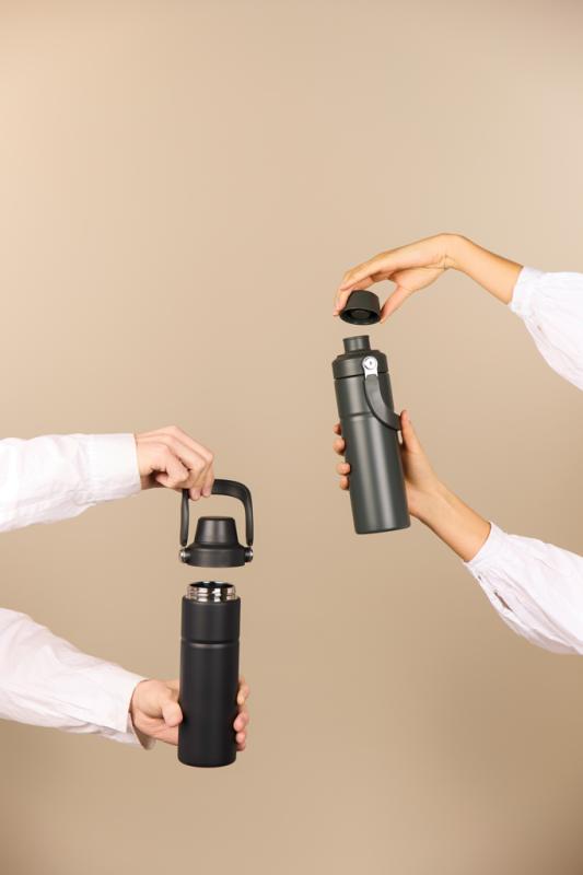 VINGA Baltimore trek RCS fľaša z rec. Nerez. ocele 600 ml čierna 9