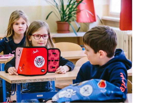 BAAGL SET 3 Kočka: aktovka, penál, sáček 12