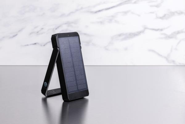 Solárna powerbanka Skywave 10 000 mAh z RCS recykl. plastu čierna 9