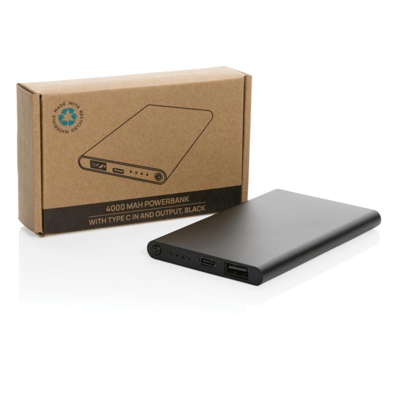 Powerbanka 4000mAh s USB C z RCS recykl. plastu a hliníka čierna 10