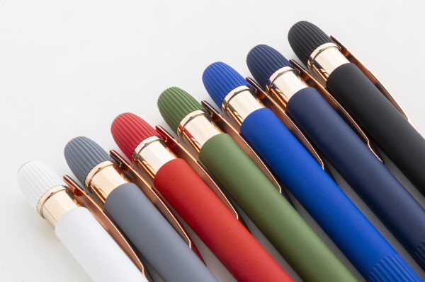 Rozubi guličkové pero 4