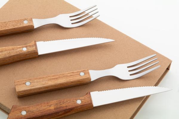 Tomahawk sada steakových príborov 4