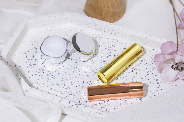 Cuboris Shine balzam na pery 1