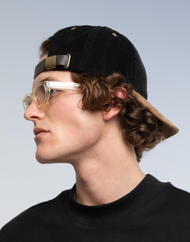 Šiltovka z manšestru so semišovým vzhľadom 1