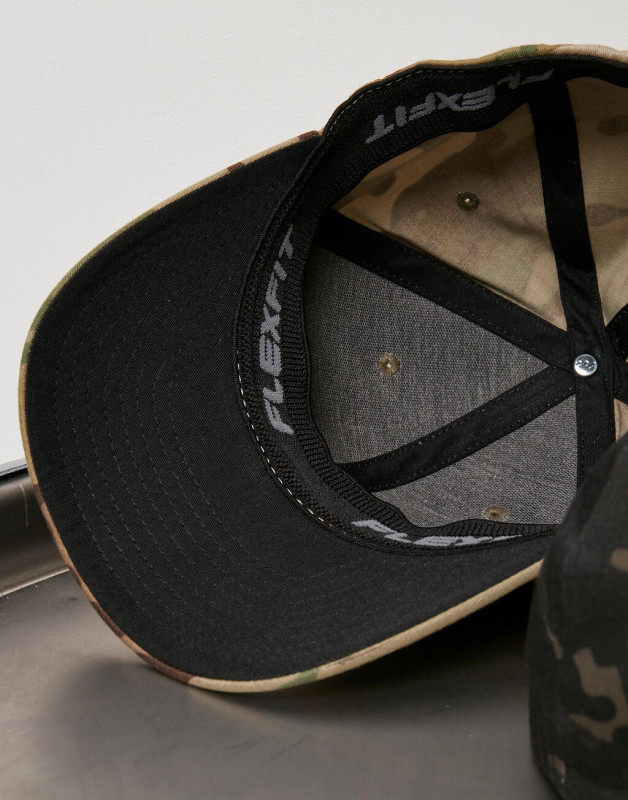 Flexfit® Multicam® šiltovka 6