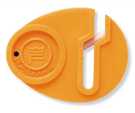 FISKARS Brúsič nožníc 1