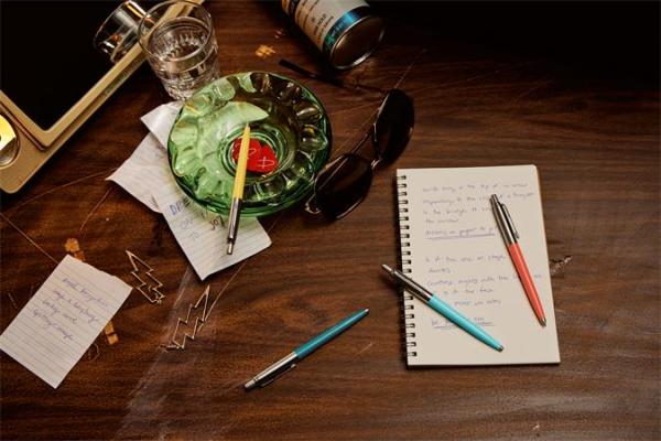Guľôčkové pero, sada, 0,7 mm, strieborný klip, červené a modré telo pera, PARKER "Jotter G 4