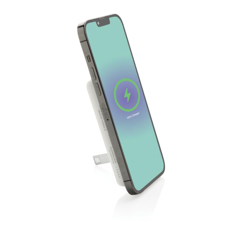 Magnetická powerbanka Zen 5000mAh 5W z RCS plastu a bambusu biela 5