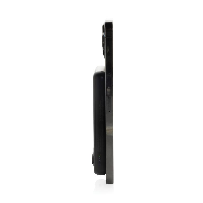 Magnetická powerbanka Zen 5000mAh 5W z RCS plastu a bambusu čierna 8