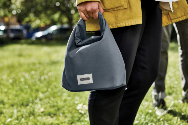 Izolovaná/chladiaca taška na obed 6,7l Black+Blum sivá 15