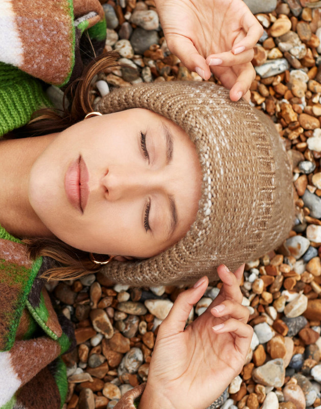 Chunky Knitted Patch Beanie 1