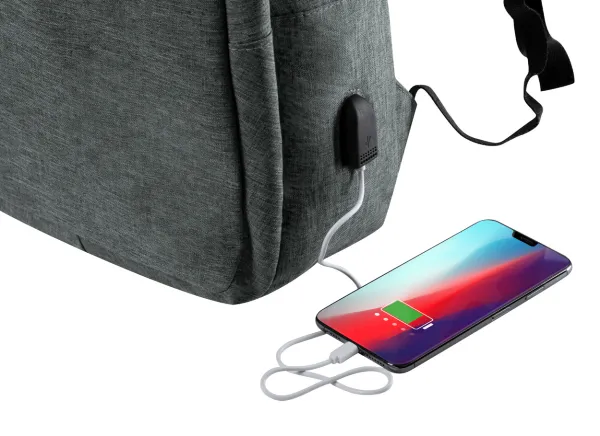 Mispat backpack 3