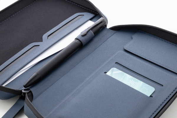 Pulux Pass cestovný organizér z RPU 4