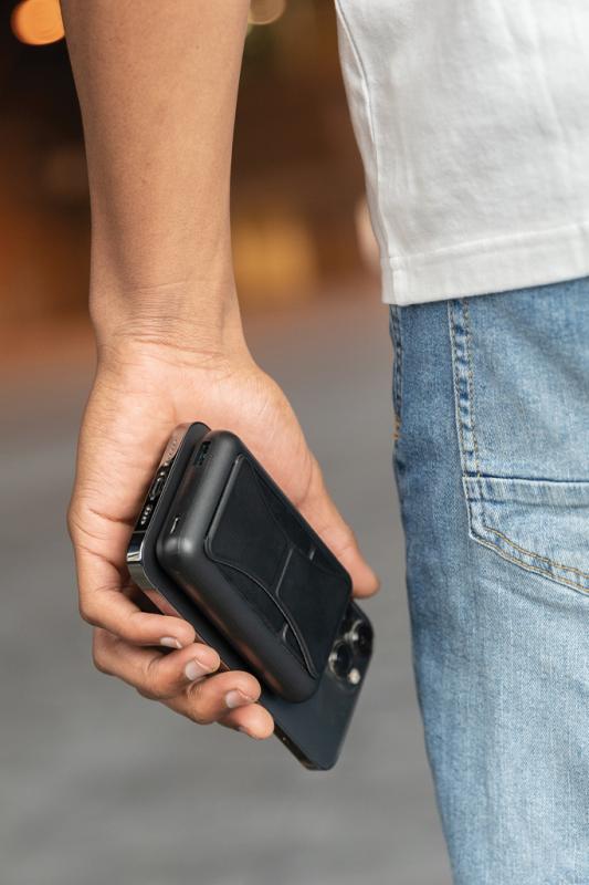 Powerbanka Urban Vitamin Sonoma 10000mAh z RCS rec. plastu čierna 16
