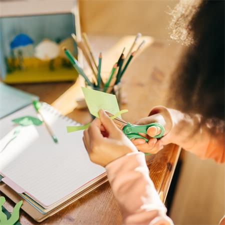 Nožnice, školské 15 cm, FISKARS, zelené 5