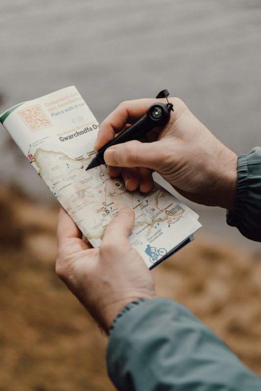 Nordic Drift Trail RCS nekonečné pero s kompasom čierna 6