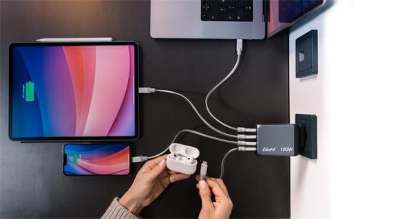 VERBATIM Sieťová nabíjačka, 2xUSB-C PD (100W), USB-C PD (65W), USB-A QC 3.0, EU/UK/US, GaN, VERBATI 7