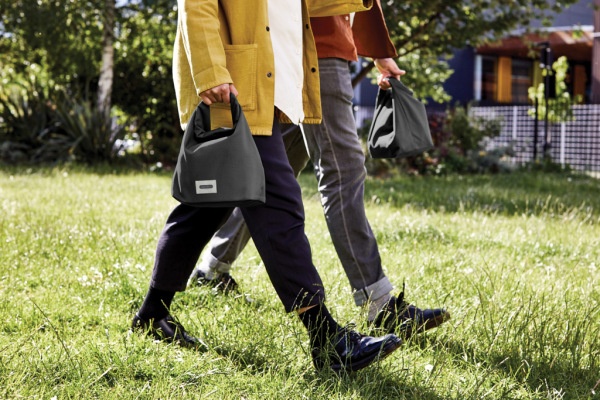 Izolovaná/chladiaca taška na obed 6,7l Black+Blum čierna 14