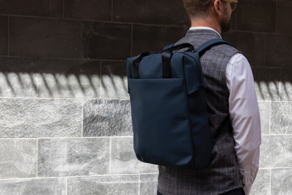 VINGA Baltimore RCS tote batoh námornícka modrá 8