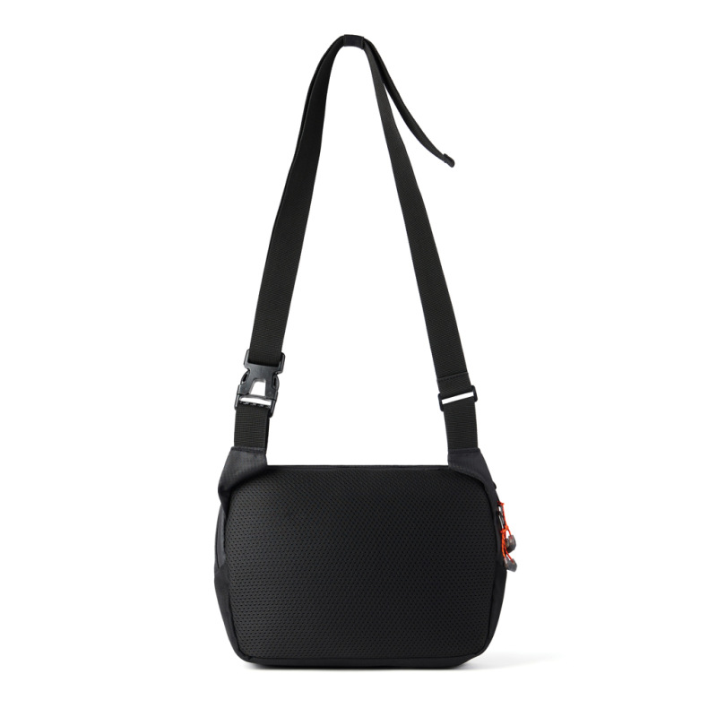 Nordic Drift Trail RCS Crossbody taška 4 l čierna 3