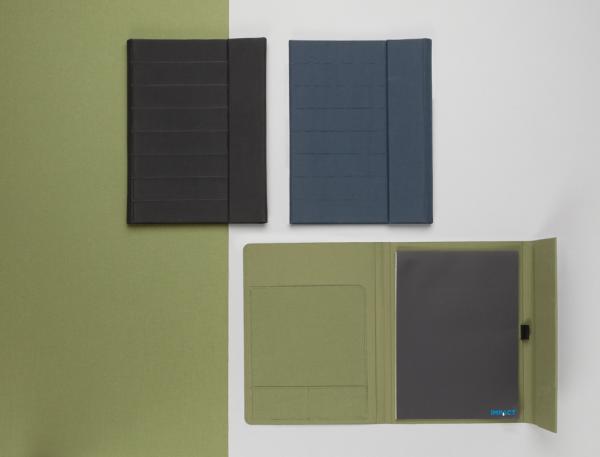 Portfólio A4 s magnetickým zapínaním Impact z RPET AWARE™ čierna 11