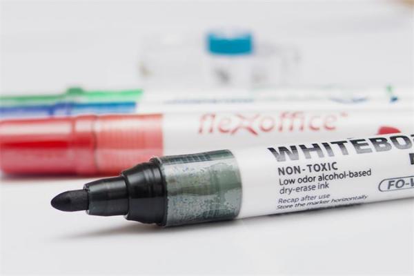 Popisovač na tabule, 2,5 mm, kužeľovitý, FLEXOFFICE "WB02", čierna 2