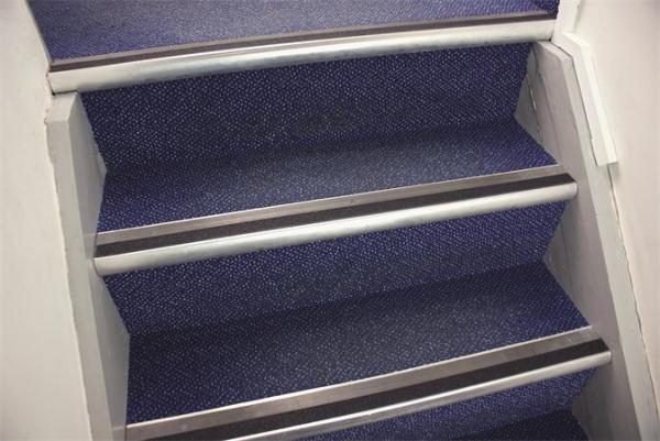 Protišmyková páska, 2,5 cmx15 m, DURABLE "DURALINE®", čierna 2