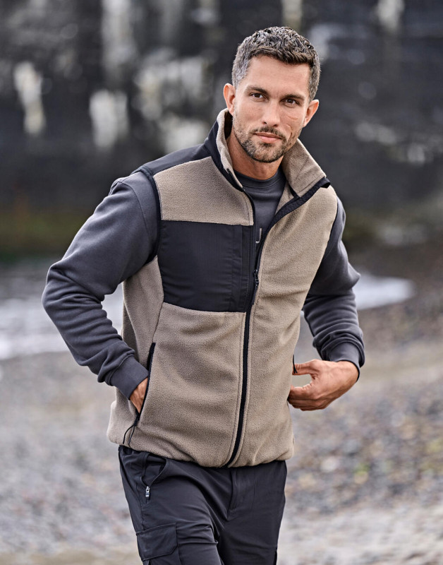 Vesta Mountain Fleece