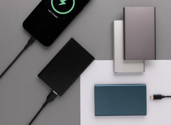 Powerbanka 4000mAh s USB C z RCS recykl. plastu a hliníka modrá 9