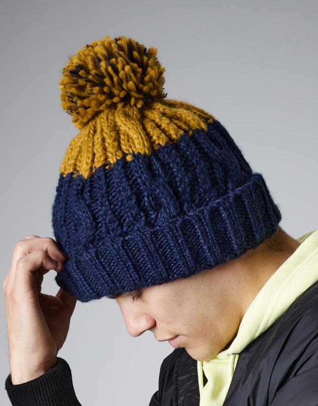 Čiapka Apres Beanie