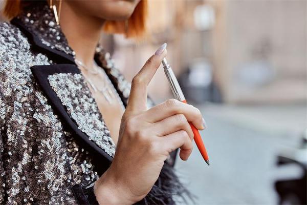 Guľôčkové pero, sada, 0,7 mm, strieborný klip, červené a modré telo pera, PARKER "Jotter G 6