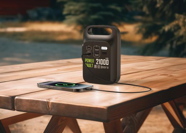 Prenosná nabíjacia stanica Power Vault 21000mAh z RCS RPET čierna 7