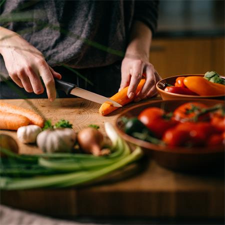 Štartovací set nožov, 3 ks, FISKARS "Essential" 6