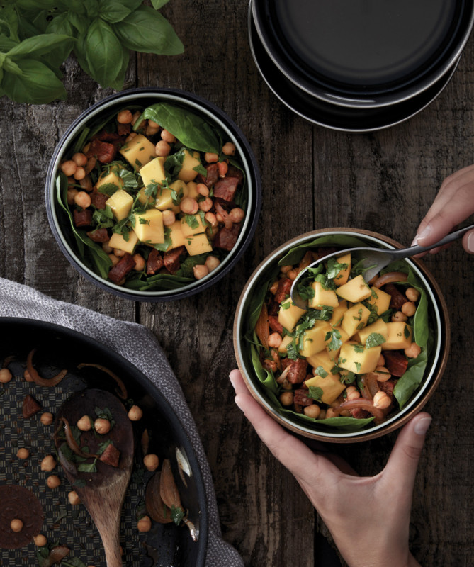 Sklenená miska na jedlo 750ml Black+Blum hnedá 16