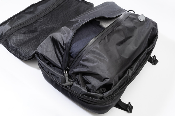 AeroBack vákuový kompresný batoh 5