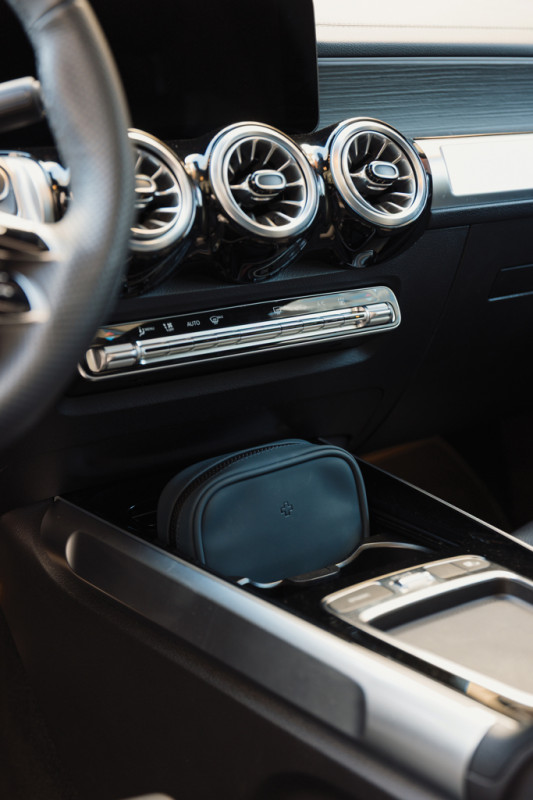 VINGA Baltimore RCS lekárnička námornícka modrá 8