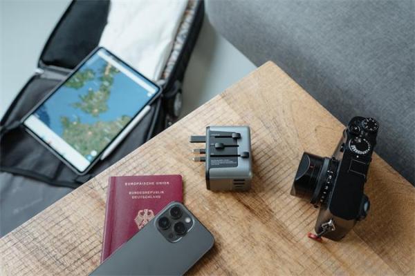 Cestovný adaptér, univerzálny, USB-A(QC 3.0)/USB-C(PD30W)2xUSB, VERBATIM "UTA-03" 4
