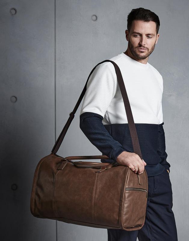 Taška NuHide™ Garment Weekender 1