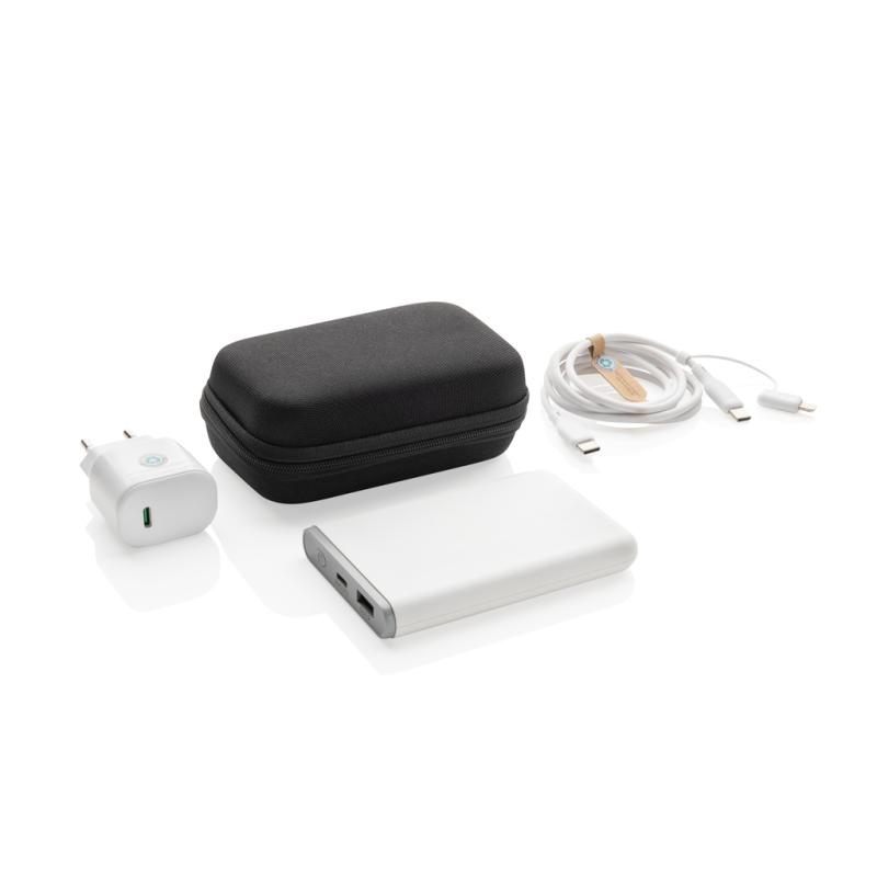 Nabíjacia sada 3ks Surge 20W USB C z RCS recykl. plastu čierna 1