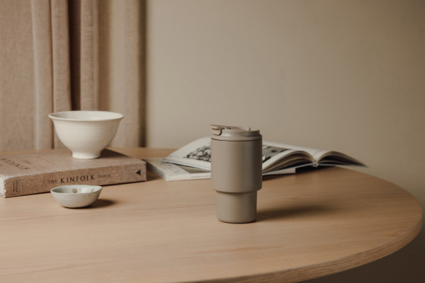 VINGA Nagano RCS termo hrnček na cesty 350 ml greige 11