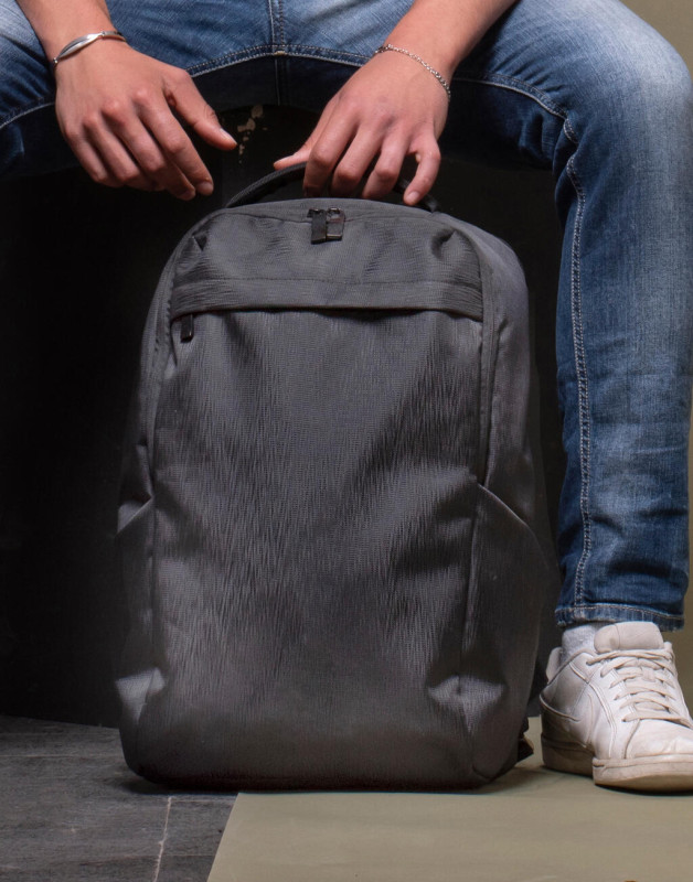 Ruksak Davos Essential Laptop Backpack 1