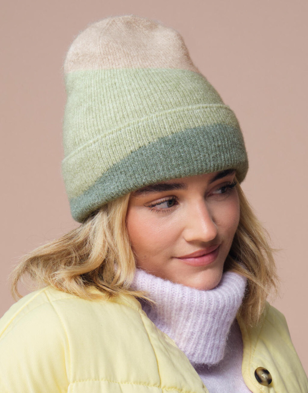 Soft Wave Beanie 3