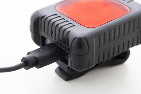 Cobik sada dobíjacích svetiel na bicykel 4