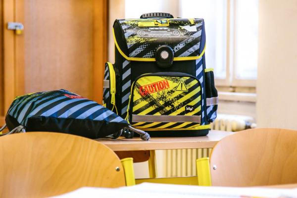 BAAGL SET 3 Bagr: aktovka, penál a sáček 11