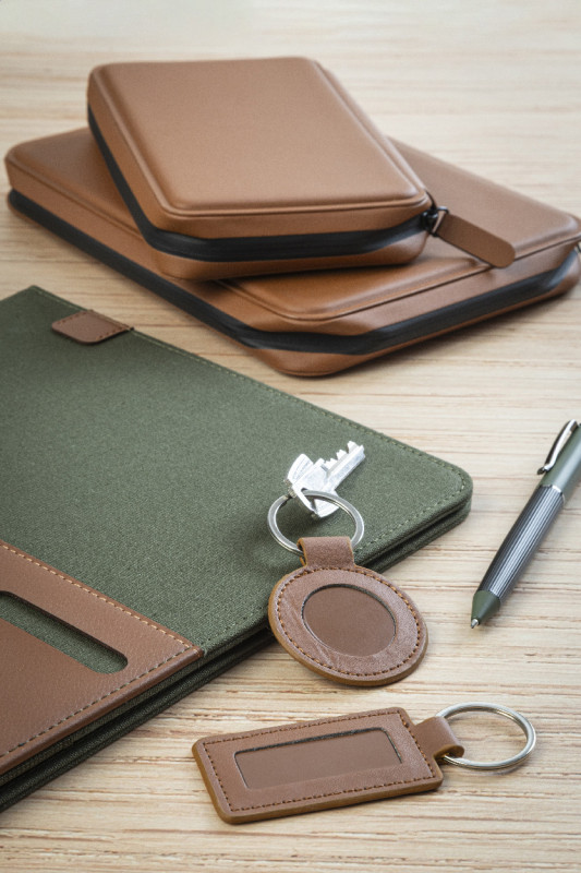 ShineKey Rect prívesok na kľúče z RPU 4