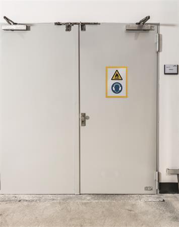 Informačný rám, so samolepiacou zadnou stranou, A4, DURABLE "DURAFRAME®", žltá 5