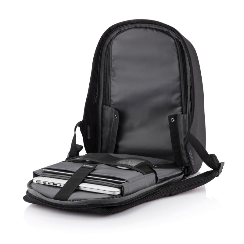Nedobytný batoh Bobby Hero XL čierna 11