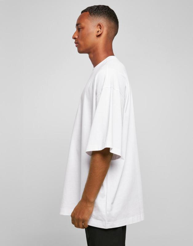 Huge Tee 2