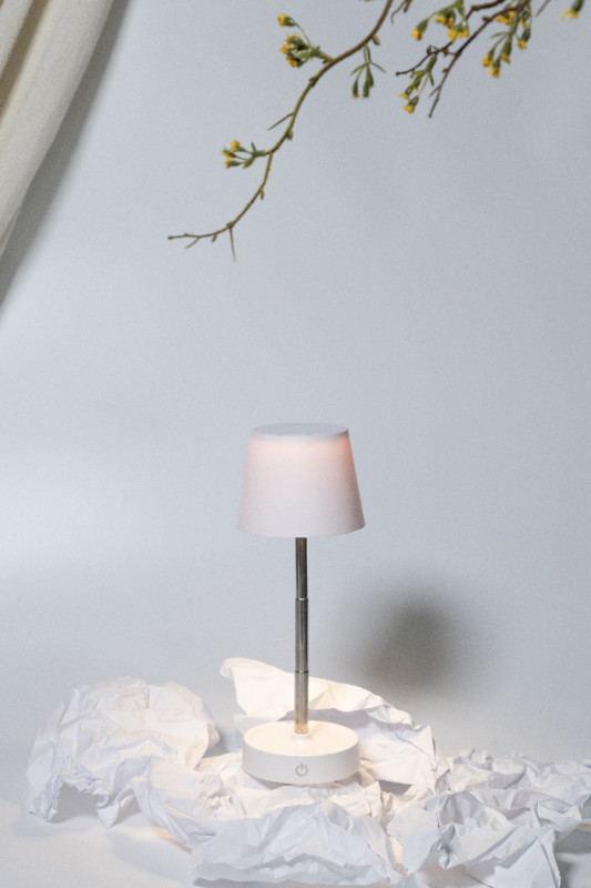 Cosmopolitan barová stolná lampa RABS 7